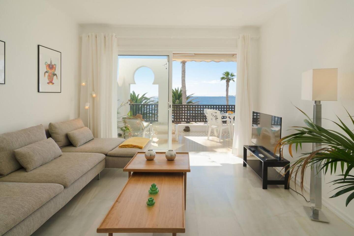 Magnifico Alojamiento Con Vistas Al Oceano Costa Teguise Exterior photo